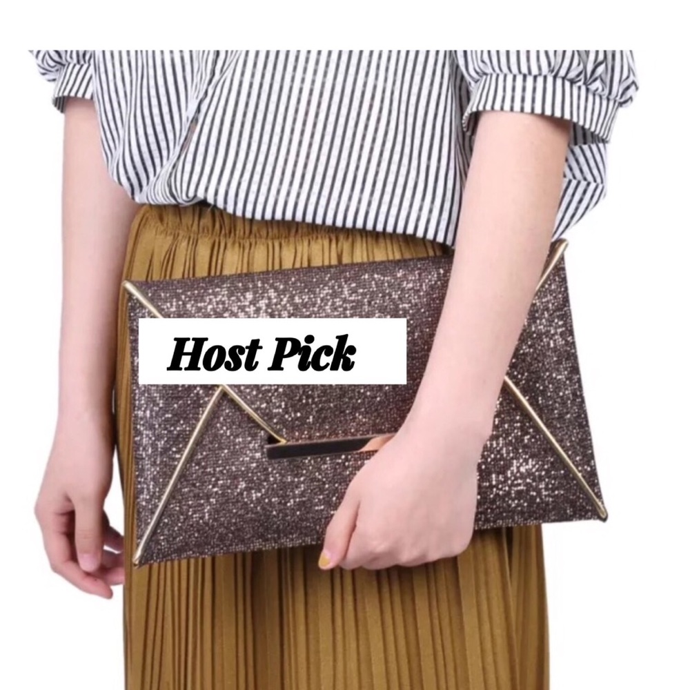 ✅🌹Elegant Envelope Glitter Clutch.